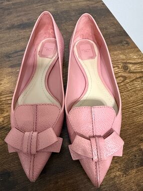 Dior Pink Pointed-Toe Leather Flats with Decorative Bow